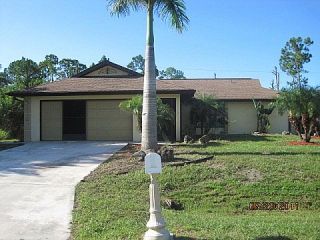 Foreclosed Home - 23339 ROUNTREE AVE, 33980