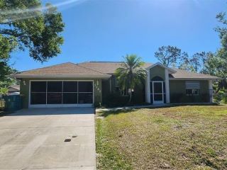 Foreclosed Home - 3280 STEADMAN ST, 33980