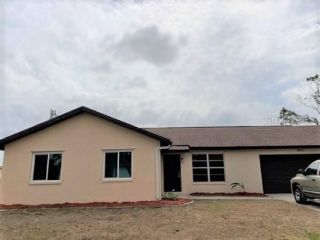 Foreclosed Home - 6431 CONISTON ST, 33981