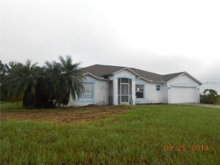 Foreclosed Home - 18100 Bending Willow Ct, 33982