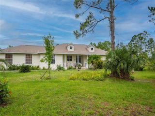 Foreclosed Home - 8139 ALAN BLVD, 33982