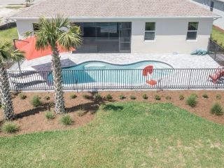 Foreclosed Home - 16121 LOTUS WAY, 33982