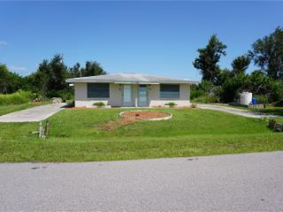 Foreclosed Home - 322 ORGAN ST, 33982