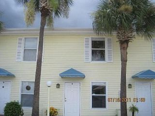 Foreclosed Home - LAKE RIO TOWNHOMES, 33983