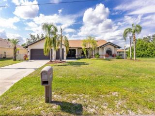 Foreclosed Home - 27048 SAN JORGE DR, 33983
