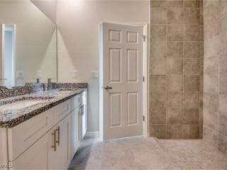 Foreclosed Home - List 100721354