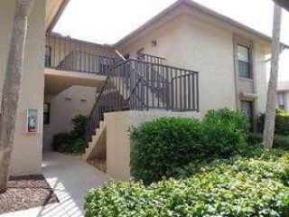 Foreclosed Home - 507 LAKE LOUISE CIR UNIT 102, 34110