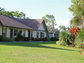 Foreclosed Home - 1046 PINE ISLE LN, 34112