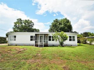 Foreclosed Home - 176 ANDREA LN, 34114