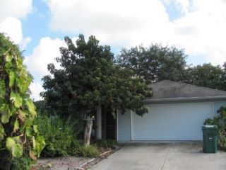Foreclosed Home - 3054 54TH LN SW, 34116