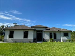 Foreclosed Home - 758 6TH ST SE, 34117