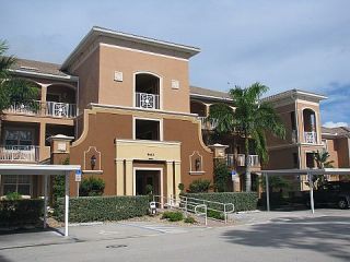 Foreclosed Home - 9601 SPANISH MOSS WAY UNIT 3626, 34135