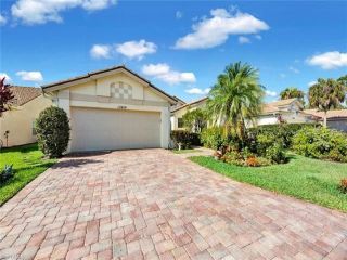 Foreclosed Home - 12614 HUNTERS RIDGE DR, 34135