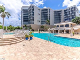 Foreclosed Home - 4000 ROYAL MARCO WAY UNIT 423, 34145