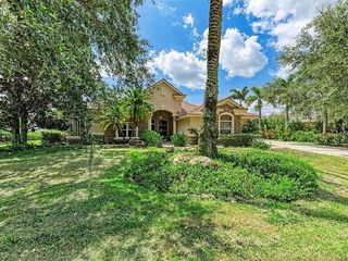 Foreclosed Home - 7203 RIVER CLUB BLVD, 34202