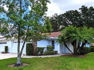Foreclosed Home - 5639 GARDEN LAKES PALM, 34203