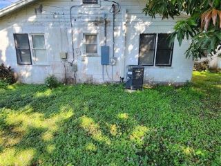 Foreclosed Home - 2314 51ST AVE E, 34203