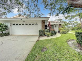 Foreclosed Home - 5628 GARDEN LAKES PALM, 34203