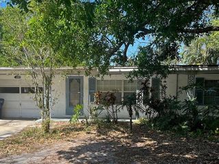 Foreclosed Home - 3307 52ND AVENUE DR W, 34207