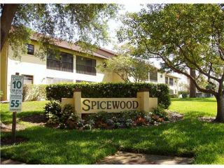 Foreclosed Home - 4413 SPICEWOOD DR APT D, 34208