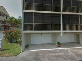 Foreclosed Home - 4441 BAY CLUB DR, 34210