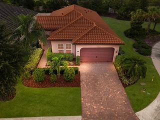 Foreclosed Home - List 100935955