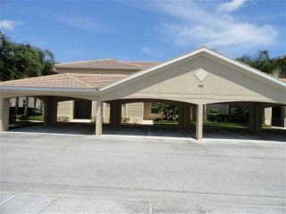 Foreclosed Home - 905 FAIRWAYCOVE LN UNIT 102, 34212