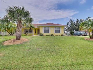 Foreclosed Home - 10225 BARKER AVE, 34224