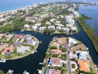 Foreclosed Home - 1641 HARBOR CAY LN, 34228
