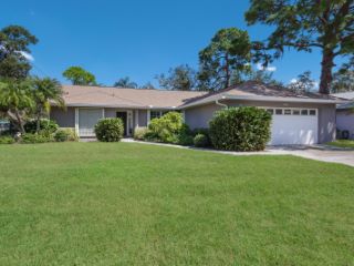 Foreclosed Home - 2307 PALM TER, 34231