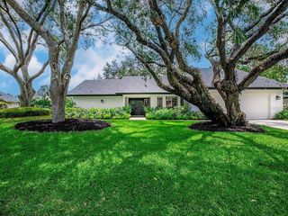 Foreclosed Home - List 100763107