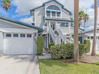 Foreclosed Home - 1273 SIESTA BAYSIDE DR, 34242
