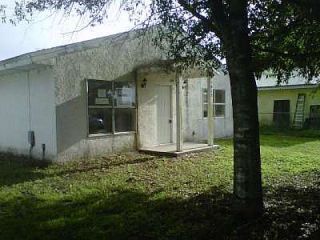 Foreclosed Home - 3812 SE COUNTY ROAD 760A, 34266