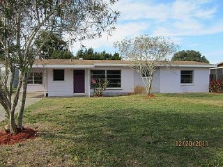 Foreclosed Home - 613 VALENCIA ST, 34275
