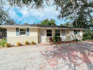 Foreclosed Home - 647 CHURCH ST, 34275