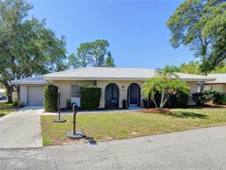 Foreclosed Home - 624 SEURAT DR, 34275
