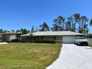 Foreclosed Home - 5246 TARPON ST, 34286
