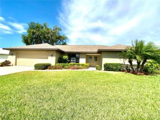 Foreclosed Home - 1903 PEBBLE BEACH CT, 34293