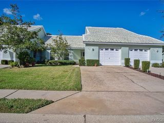 Foreclosed Home - 828 WINDERMERE BLVD, 34453