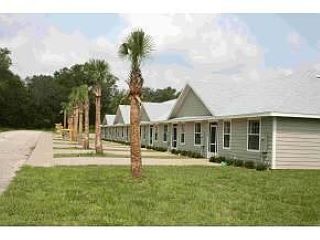 Foreclosed Home - 2008 SILVERWOOD ST, 34453