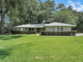 Foreclosed Home - 5100 NE 4TH ST, 34470