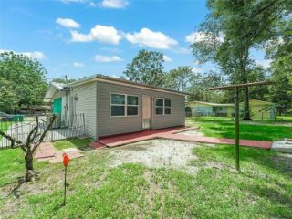 Foreclosed Home - 2301 NE 36TH ST, 34479