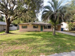 Foreclosed Home - 31017 WILLOW BANK AVE, 34602