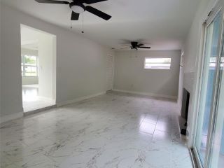 Foreclosed Home - 1221 ACADEMY AVE, 34606