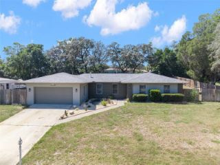 Foreclosed Home - 7370 HOLIDAY DR, 34606