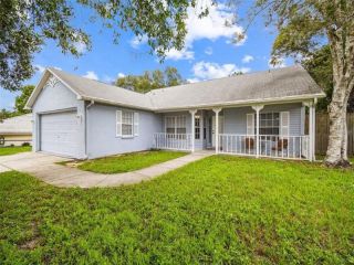 Foreclosed Home - 5114 WOODBINE ST, 34608