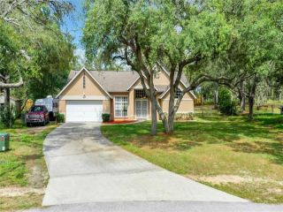Foreclosed Home - 2412 KNOLL DR, 34608