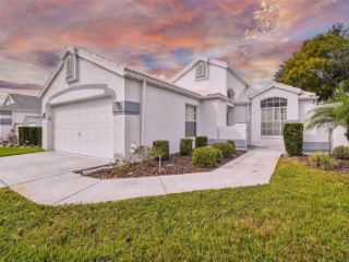 Foreclosed Home - 1021 CASTILLE DR, 34608