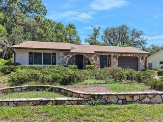 Foreclosed Home - 5354 HARBINGER RD, 34608