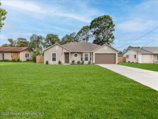 Foreclosed Home - 13358 BANYAN RD, 34609